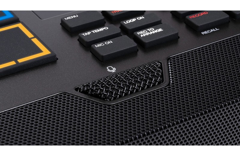 AKAI MPC Live III Production Controler