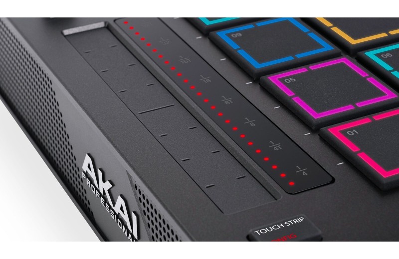 AKAI MPC Live III Production Controler