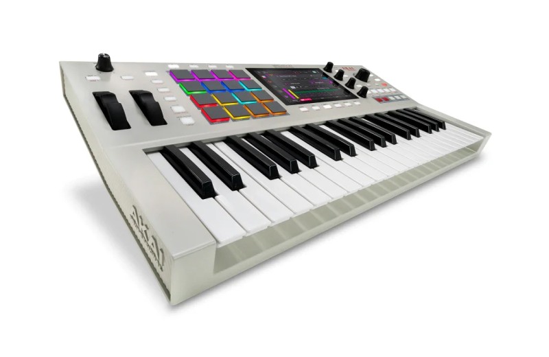 AKAI MPC Key 37 Gen2 Keyboard Synthesizer