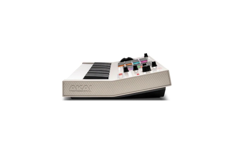 AKAI MPC Key 37 Gen2 Keyboard Synthesizer