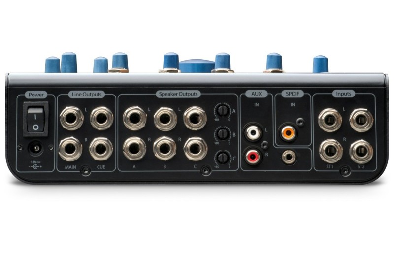 Presonus Monitor Station V2