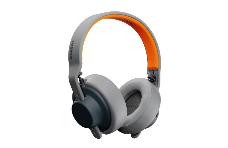 AIAIAI TMA-2 Blood Orange Edition