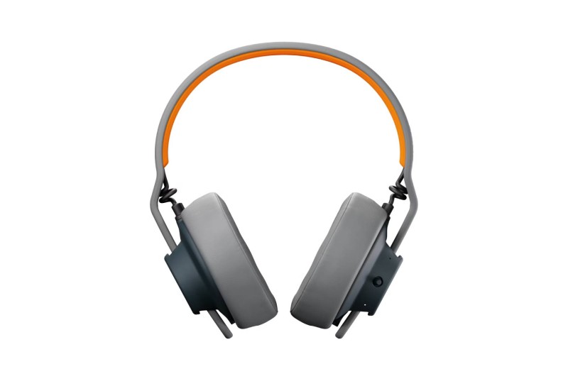 AIAIAI TMA-2 Blood Orange Edition