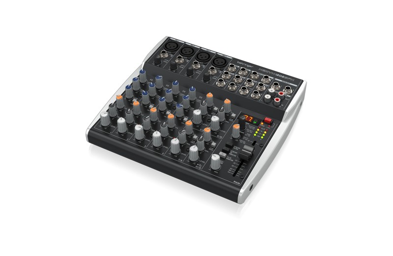 Behringer Xenyx 1202Sfx