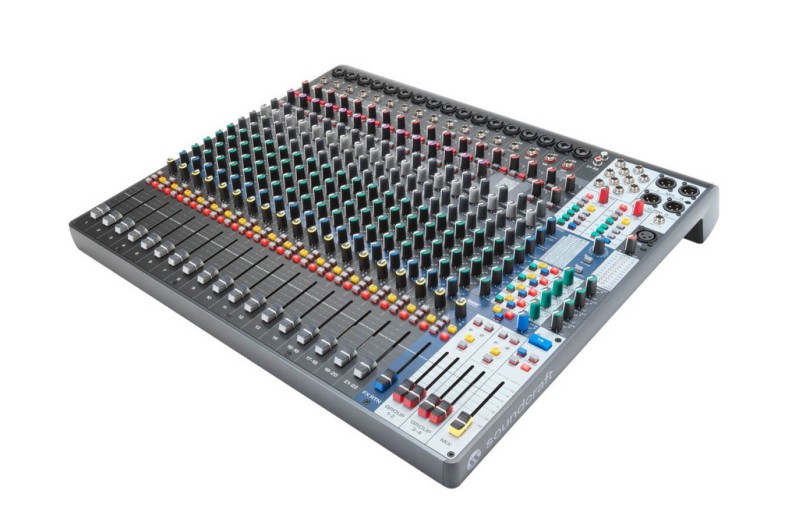 SOUNDCRAFT SIGNATURE PLUS 22