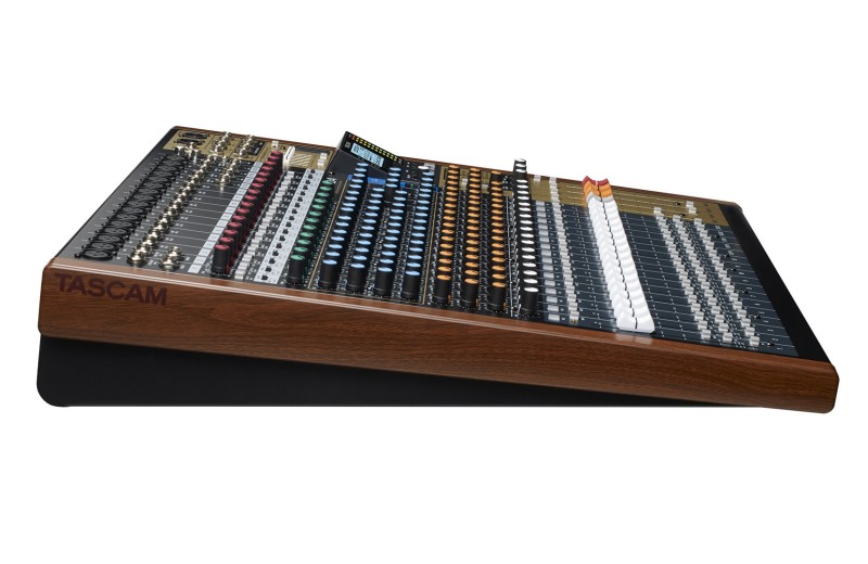 Tascam Model 24