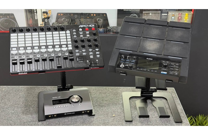 TOPDJSTAND 360° Adjustable Controller / Laptop