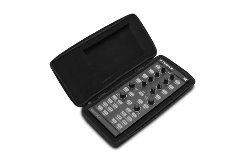 UDG Creator NI Kontrol F1/X1/Z1 Hardcase Protector Black MK2 U8410BL