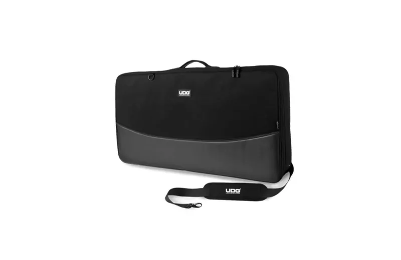 UDG Urbanite MIDI Controller Sleeve XL Black U7103BL