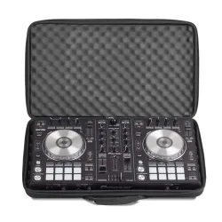 UDG Creator Controller Hardcase Large Black MK2 U8302BL