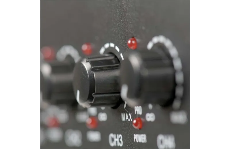 Metro Audio Systems VS4250 Τελικός Ενισχυτής
