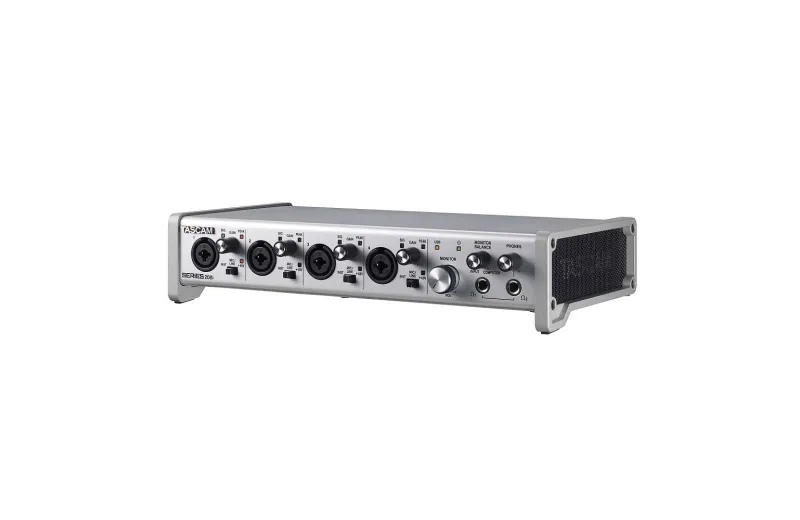 TASCAM SERIES 208i