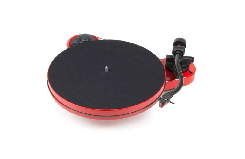 Pro-Ject Audio RPM 1 Carbon Red
