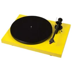 Pro-ject Audio Debut Carbon DC YELLOW + Ortofon OM10E