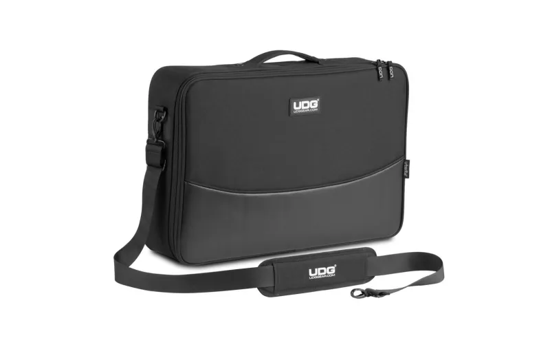 UDG Urbanite MIDI Controller Sleeve Medium Black U7101BL