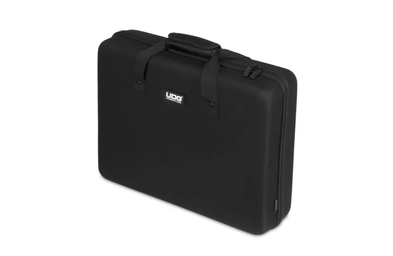 UDG Creator Controller Hardcase Medium Black MK2 U8301BL