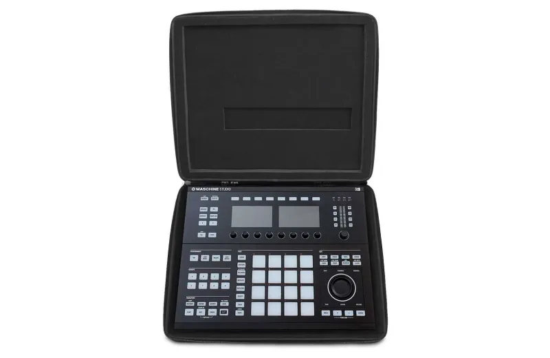 UDG Creator NI Maschine Studio Hardcase Black MK2 U8428BL