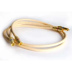 VAN DEN HUL THE NAME HALOGEN FREE RCA 1M