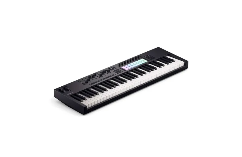 Novation Launchkey 61 MK4 Midi Keyboard