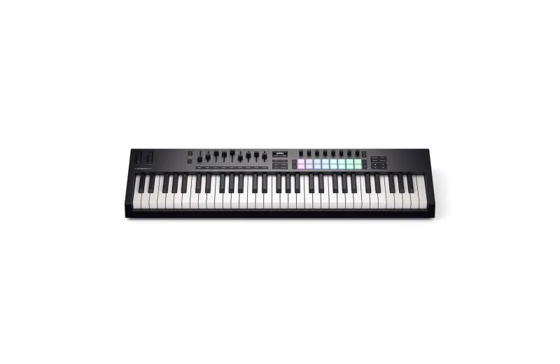 Novation Launchkey 61 MK4 Midi Keyboard