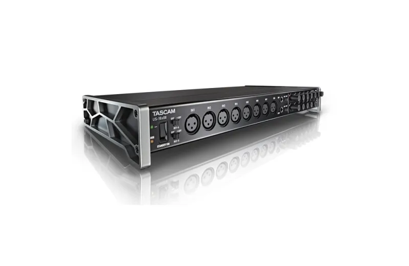 Tascam US 16x08 Κάρτα ήχου με 16 εισόδους