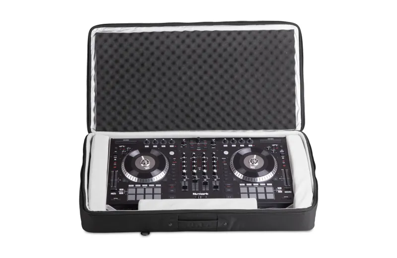 UDG Urbanite MIDI Controller Sleeve XL Black U7103BL