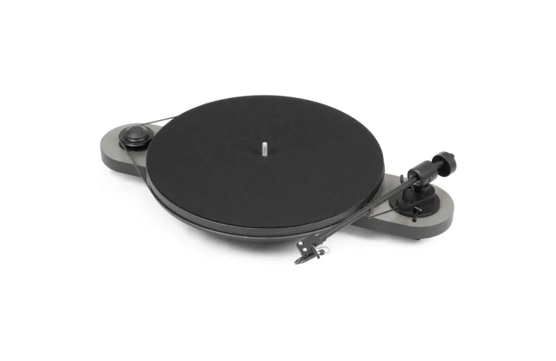 Pro-ject Audio Elemental Silver