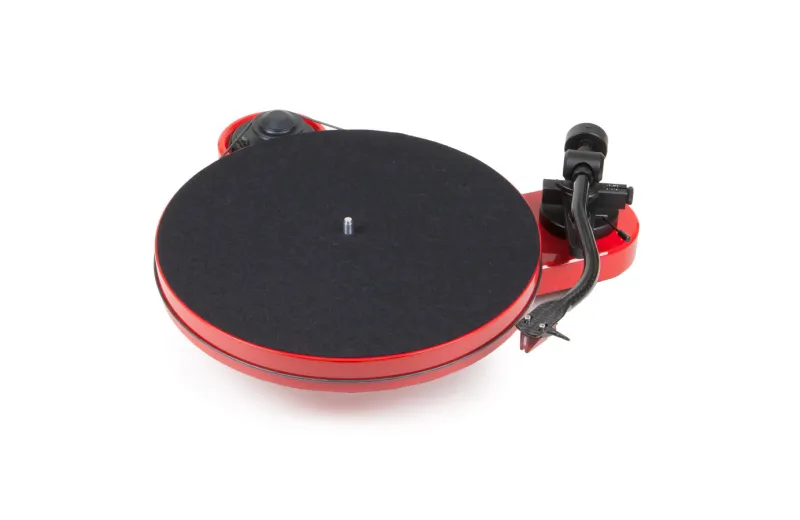 Pro-Ject Audio RPM 1 Carbon Red