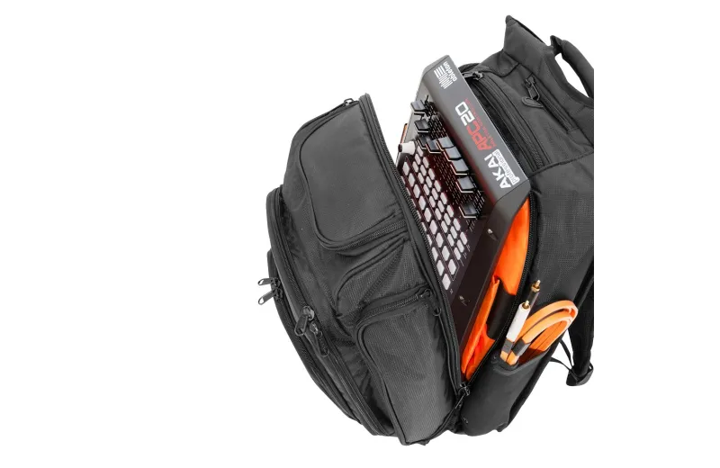 UDG ULTIMATE DIGI BACKPACK BLACK/ORANGE INSIDE U9101