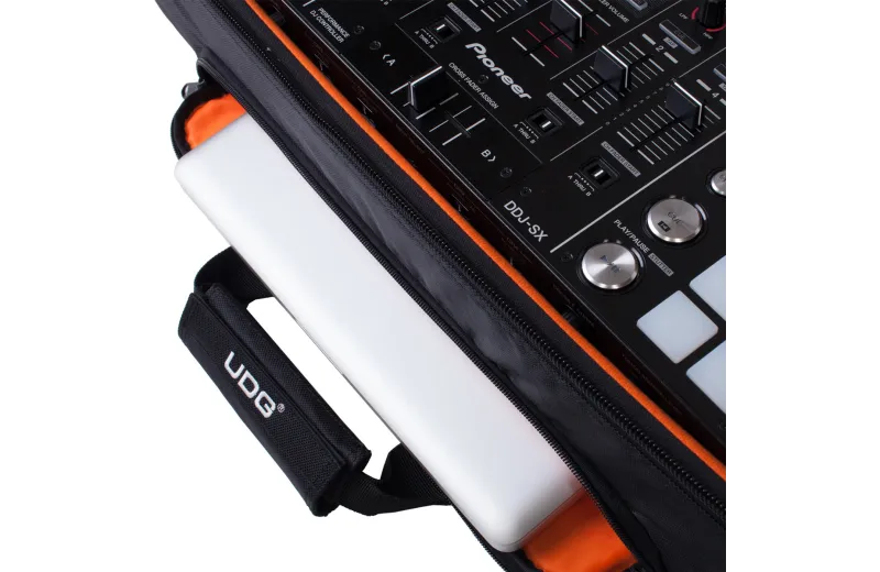 Τσάντα μεταφοράς Midi Controller BACKPACK (U9104BL) LARGE UDG