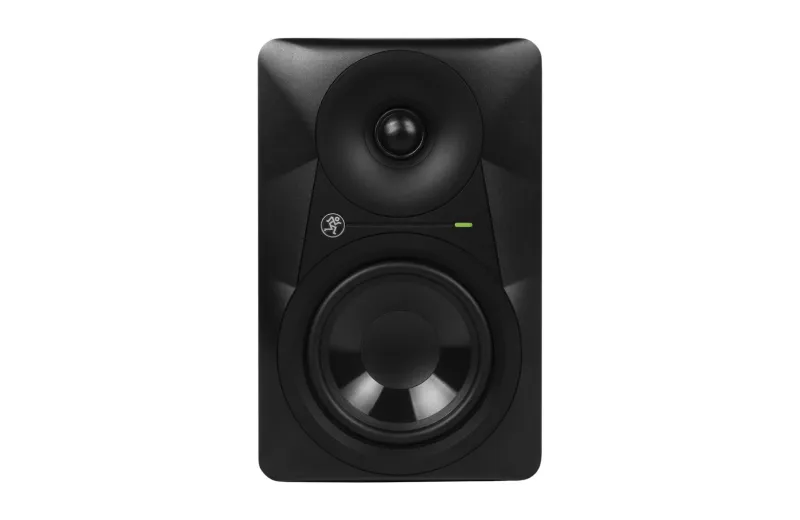 Mackie MR524