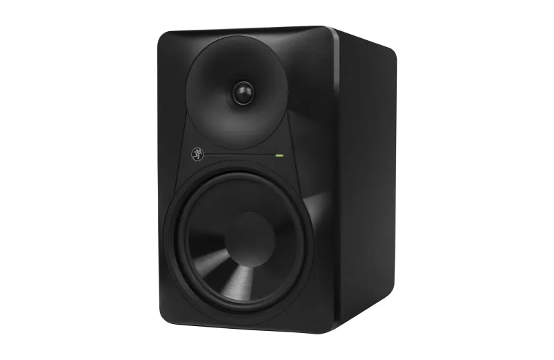 MACKIE MR824