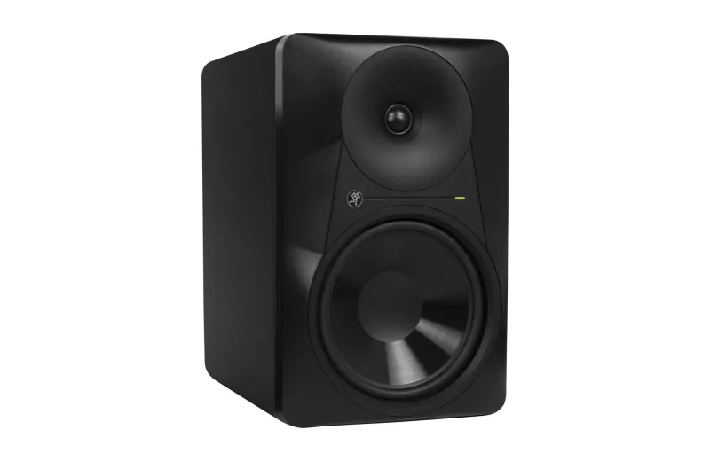 MACKIE MR824