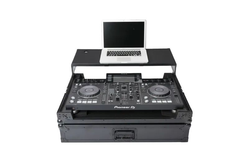 Magma Multi-Format Workstation XXL Plus