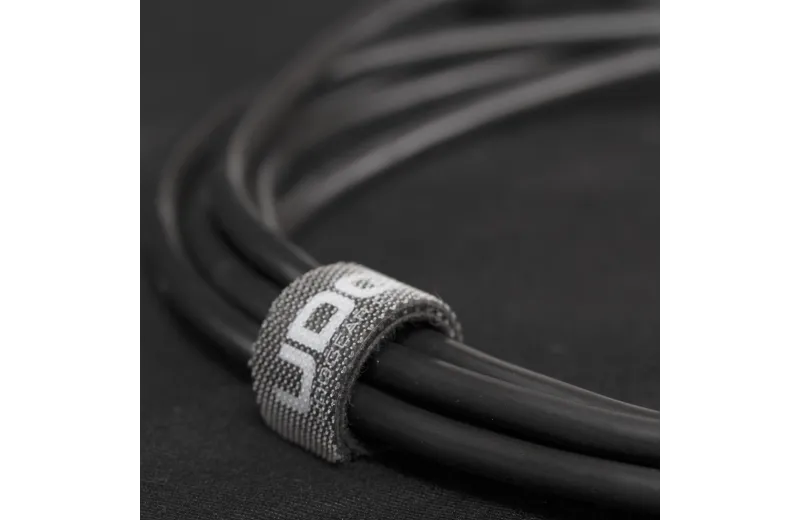Udg U95004BL Ultimate Audio Cable USB 2.0 A-B Black Angled 1m