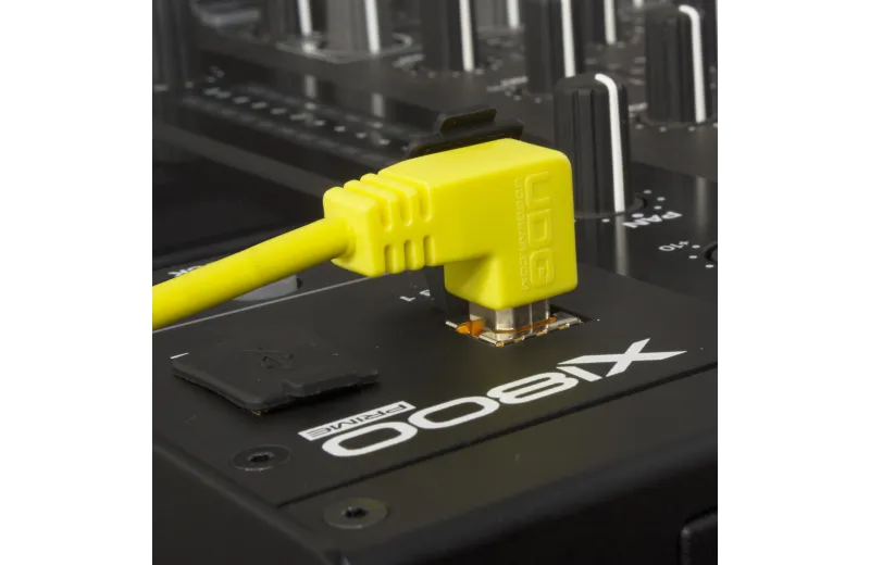 Udg U95004YL Ultimate Audio Cable USB 2.0 A-B Yellow Angled 1m