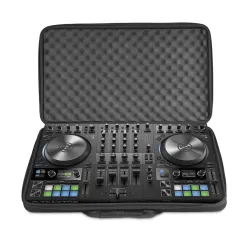 UDG CREATOR NI TRAKTOR S4 MK3 / S2 MK3 HARDCASE BLACK U8309BL