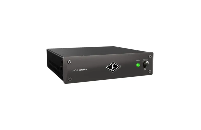 UNIVERSAL AUDIO UAD-2 SATELLITE TB3 OCTO CUSTOM