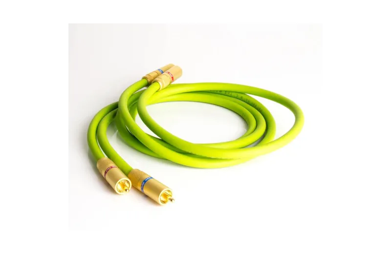 THE WAVE HALOGEN FREE 0.8M VAN DEN HUL