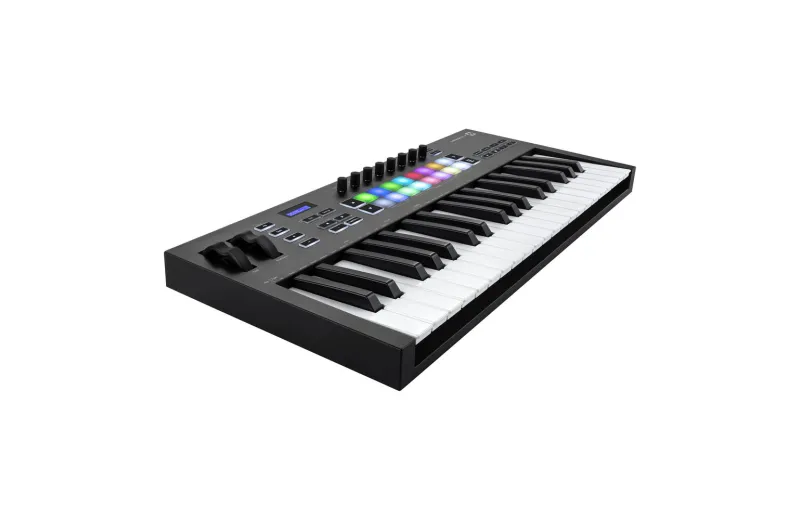 Novation Launchkey 37 MK3 Midi Keyboard