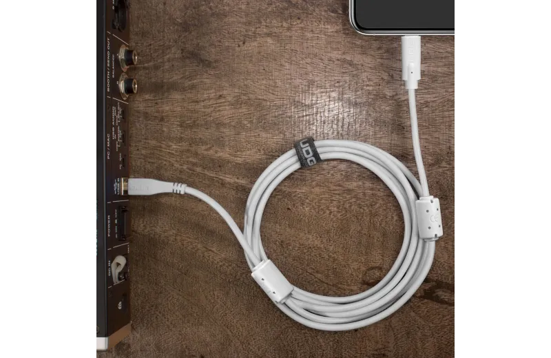 Udg U96001WH Ultimate Audio Cable USB 2.0 C-B White Straight 1.5m