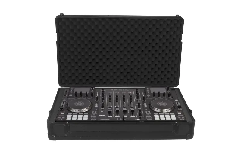 UDG Ultimate Pick Foam Flight Case Multi Format 2XL Black U93014BL