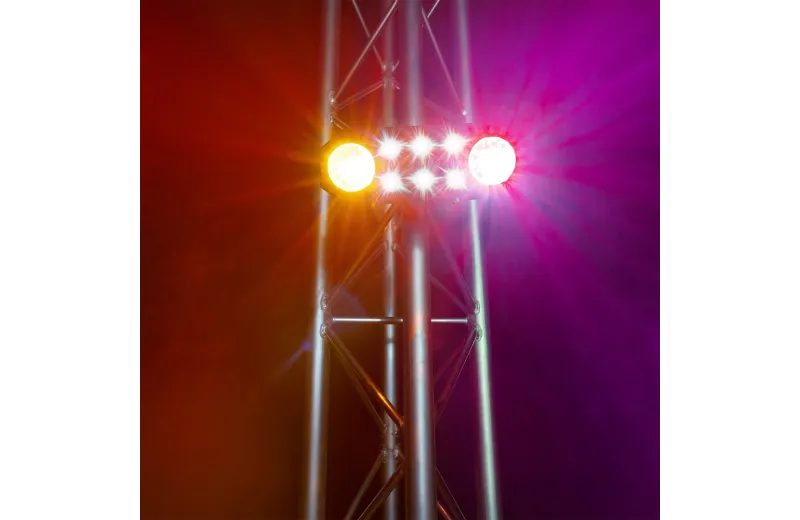 BeamZ Strobemoon 2-in-1 Party effect with remote