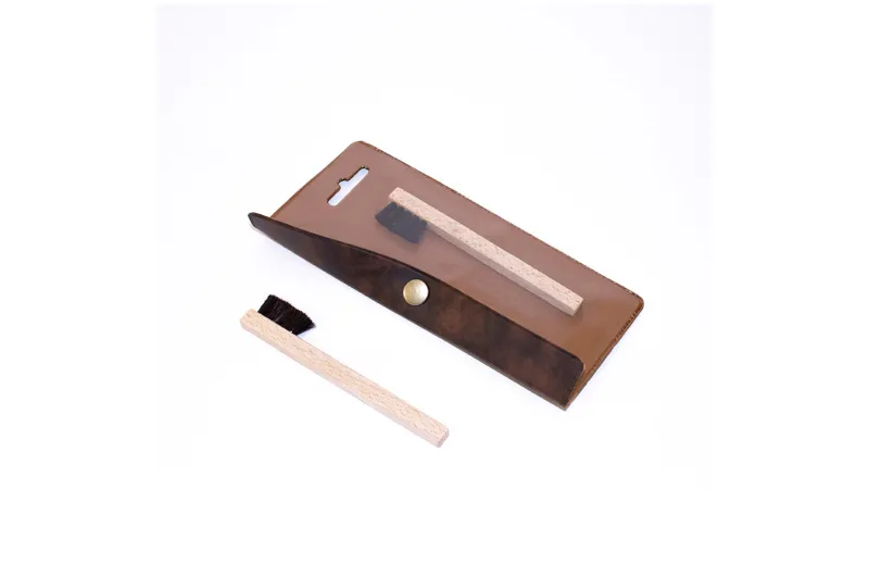 Simply Analog Stylus Brush Natural Wood