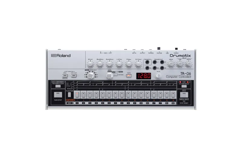 Roland TR-06 Drum Machine