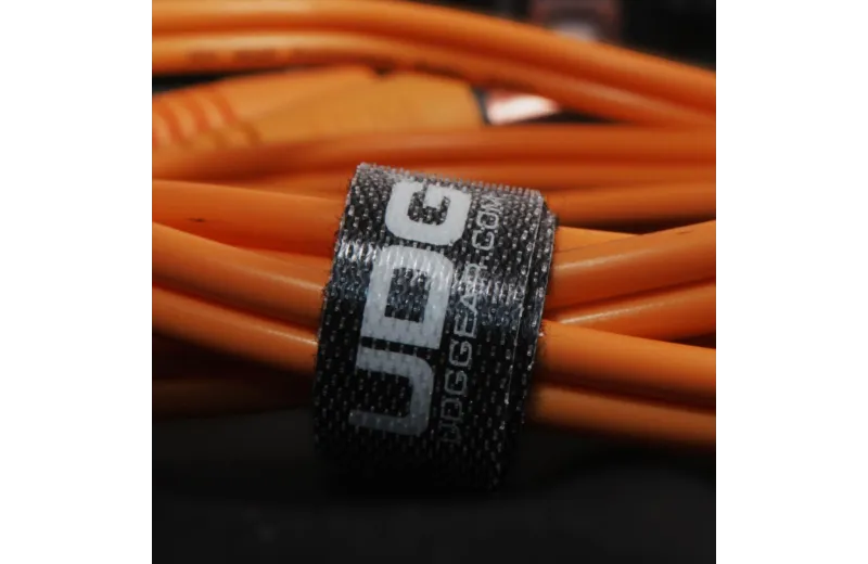 UDG U97001OR Ultimate Audio Cable RCA - RCA Πορτοκαλί Ίσιο 1.5m
