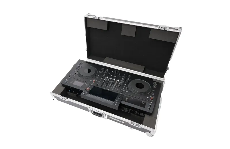 Magma Opus-Quad Flightcase Silver