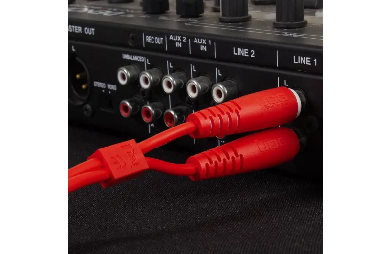 UDG U97003RD Ultimate Audio Cable RCA - RCA Red Straight 3m
