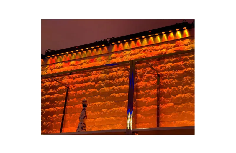American DJ UBL12H Led Bar