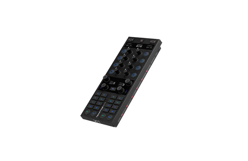 DJ機材 TRAKTOR X1 MK3 native instruments Native Instruments Traktor X1 MK3 DJ Controller | Music & Arts